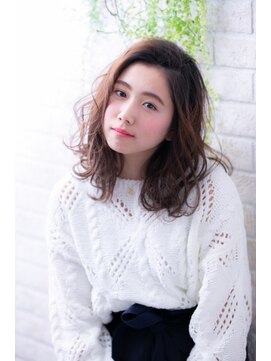 ヘアーアートシフォン 池袋西口店(Hair art chiffon) 似合わせカットで個性的斜めバングで大人かわいいナチュラルボブ