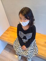 アカラ ヘアー akala ｈair&nbsp;ミディアムレイヤー