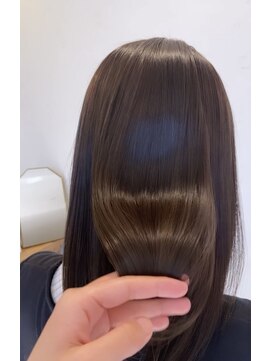 ルッカバイジェービー 行徳(lucca by jb) 黒髪/ボブルフ/ネビージュ/小顔/ワンレン/ボブ/ショート/前髪