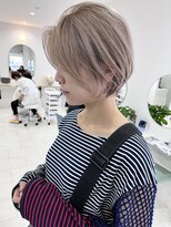 ヨーロ(yolo)&nbsp;ショート×ホワイトベージュ