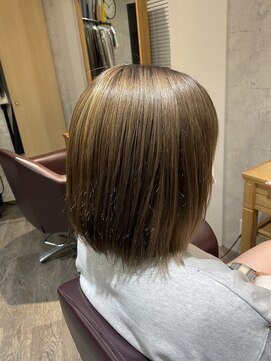 アフィナー(Afinar) ミルクティーベージュ横浜駅