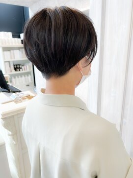 キャアリー(Caary) 福山Caary20代30代40代50代60代ショートヘア小顔補正立体カット