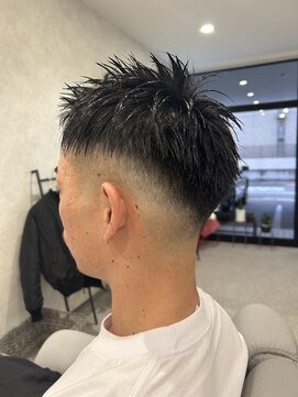 バーバーサンクチュアリ(Barber Sanctuary) スパイキーショート/スキンフェード