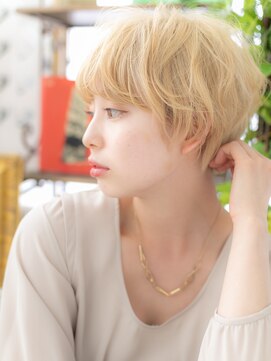 カバーヘア ブリス 大宮西口(COVER HAIR bliss) ハイトーンカラー韓国風小顔マッシュパーマc6大宮10代20代30代