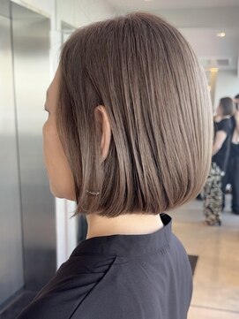 ソワネ 表参道(soigne) 表参道切りっぱなしボブミディアムボブグレージュカラー40代50代