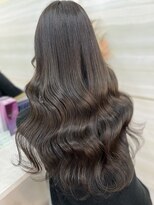 エルバイラビス 大宮(elu by lovis)&nbsp;《chihina》オリーブグレージュ/艶カラー/韓国/埼玉