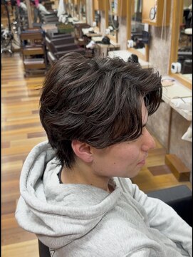 イエローコーン 金沢文庫店(YELLOW CORN) フェザーパーマ/センターパート