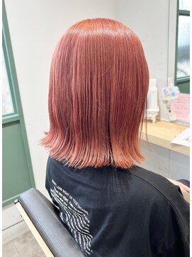 ローリーポーリークラウン(Roly Poly Clown) ピンクオレンジ/ニュアンスカラー/ボブ/ハイトーン ＊ 20代/30代