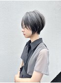 前下がりショートボブ