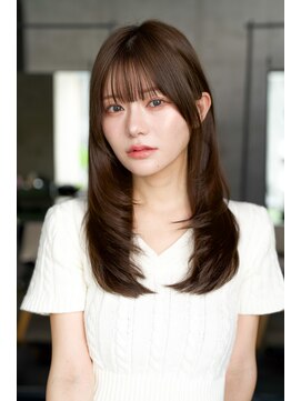 エインアンリー 明治神宮前(AIN.ANLY.) ☆ミディアムレイヤーカットダークアッシュ大人ガーリー韓国ヘア