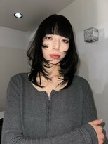 ナービス(NARVIS)&nbsp;顔まわりカット/デザインカット/ハッシュカット/カール