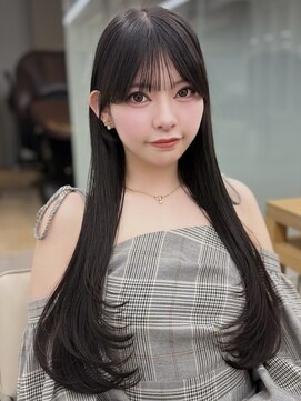 ソラ 広尾店(SORA) ロングレイヤー/ダークグレー/美髪ヘア