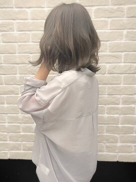 ヌーベス 神崎川(nubes) 外ハネエアリーボブ