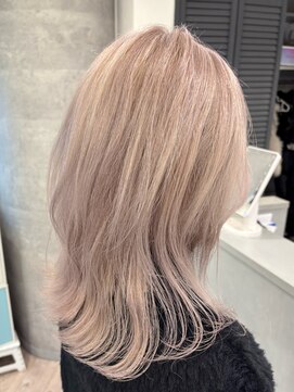 ルーブ トウキョウ(Loob. TOKYO) 大人っぽ透明感ハイトーン 【ミルクティーグレージュ】