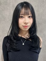 エアー 青山(AIR)&nbsp;レイヤーカット前髪ありブルーブラック透明感暗髪学割