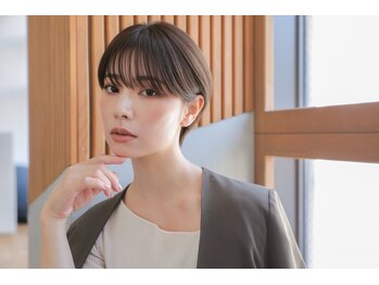 lullの写真/1年でアワードサロン選出、美容業界最高権威「髪カリスマ」受賞サロン出身、実力派スタイリストが担当。
