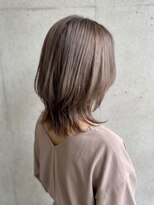 ディーディーフォルム(DD form)&nbsp;今旬の大人ウルフボブ、柔らかな毛流れで垢抜けたこなれ感を
