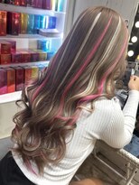 ヘアーグランデシーク(Hair Grande Seeek)&nbsp;ミルクティーベージュ【ピンク×白】
