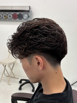 イーラ 和歌山(era) フェザーパーマ/ニュアンスパーマ/メンズカット/メンズ