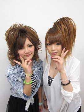 美容室イーナ(e na) ☆仲良くスジ盛りセット☆