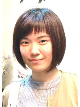 アールグレイ プレミアム(R GLEY premium) ナナメバングのラウンドショートボブ