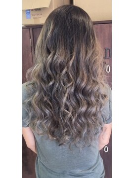 クロック バイ オハナ(Clock by Ohana) 【clock人気カラー☆外国人風プラチナグレージュ】