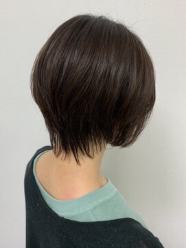 ハク(hair salon haku) 大人可愛い丸みショート