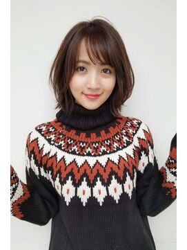 ガーデン オオタカノモリ(garden otakanomori) マロンブラウンに大人かわいい抜け感あるくびれボブ