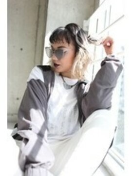 ボタニウムドットハイクバイアールサロン(BOTANIUM.Hk by Rr SALON) 【BOTANIUM.Hk by RrSALON】ショートバレイヤージュ