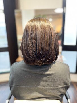 アトリエアルシュ(atelier ARCHE) ヘアカラーをやめてヘナ染めしてるくせ毛に自然な縮毛矯正