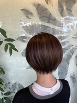 エディット アンド 緑地(Edit&)&nbsp;30代/40代/50代/丸みとくびれコンパクトショート