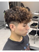 リベル(LIBER) 八王子/八王子駅/スペインカール/メンズパーマ/眉毛/men’s