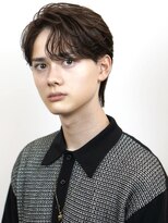 オーシャントーキョーオーバー 渋谷(OCEAN TOKYO OVER)&nbsp;韓国波巻き束感ショートマッシュパーマウルフセンターパート