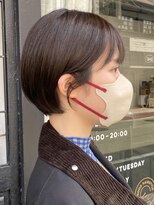 カムジーヘッドカミノウラ(COMEGHEAD KAMINOURA)&nbsp;大人マッシュショート丸みショート黒髪ショートベリーショート