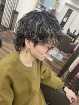 ヘアープロポーザー ラグ(hair proposer Leggu) ハイライト×波巻きウルフ/大分メンズスタイル/