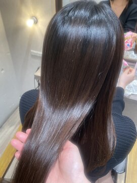ミリ 千歳烏山(Mili CARE&SPA) ツヤ髪/縮毛矯正