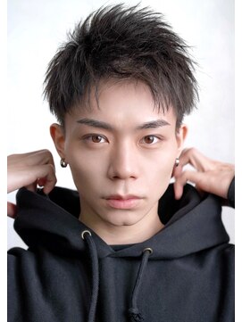 ゼロ 渋谷(XeRo) ツーブロック刈り上げ【爽やかアップバングショート】