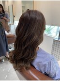 マットベージュ×ゆる巻き