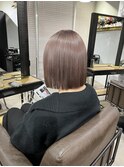 切りっぱなしボブ　ヘイリーボブ　タッセルボブ