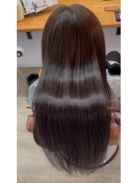 オダンゴヘアー(odango hair) 艶髪ロングヘアー／髪質改善カラー