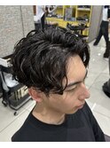 センターパート×ラフウェーブ