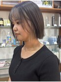切りっぱなしボブ×フェイスフレーミング