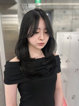 エヌアイ オモテサンドウ(ni omotesando) 透明感抜群!オリーブグレージュ×上品レイヤー