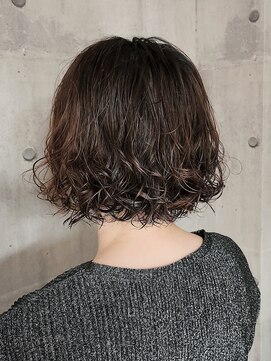 ダコタバイメロウ(DAKOTA by MELLOW) ボブパーマ