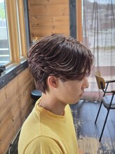 ウルフ(WOLF) フェザーパーマ×ブラウンカラー