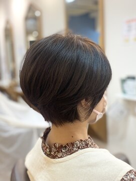 ヘアー グリーン(hair green) 30代40代50代/ショートボブ/ミルクティーベージュ/ハイライト