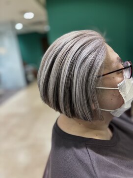 ネオンズ 南郷18丁目店(NEON´S) 大人のグレーアウターカラー