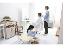 マーブルー(mar-blue)の雰囲気（お子様同伴のご来店も歓迎。）