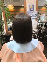 シーズ美容室(She's) ミディアムボブ