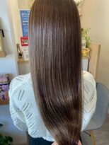 ロッカヘアエジェ(ROCCA hair eje.) デザインカラークラシカルブラウンロング